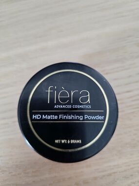 Fiera HD Matte Finishing Powder - New
